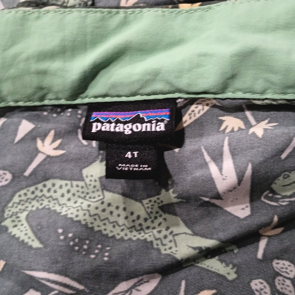 Patagonia Baby Baggies Dinosaur Windbreaker - Picture 5 of 6